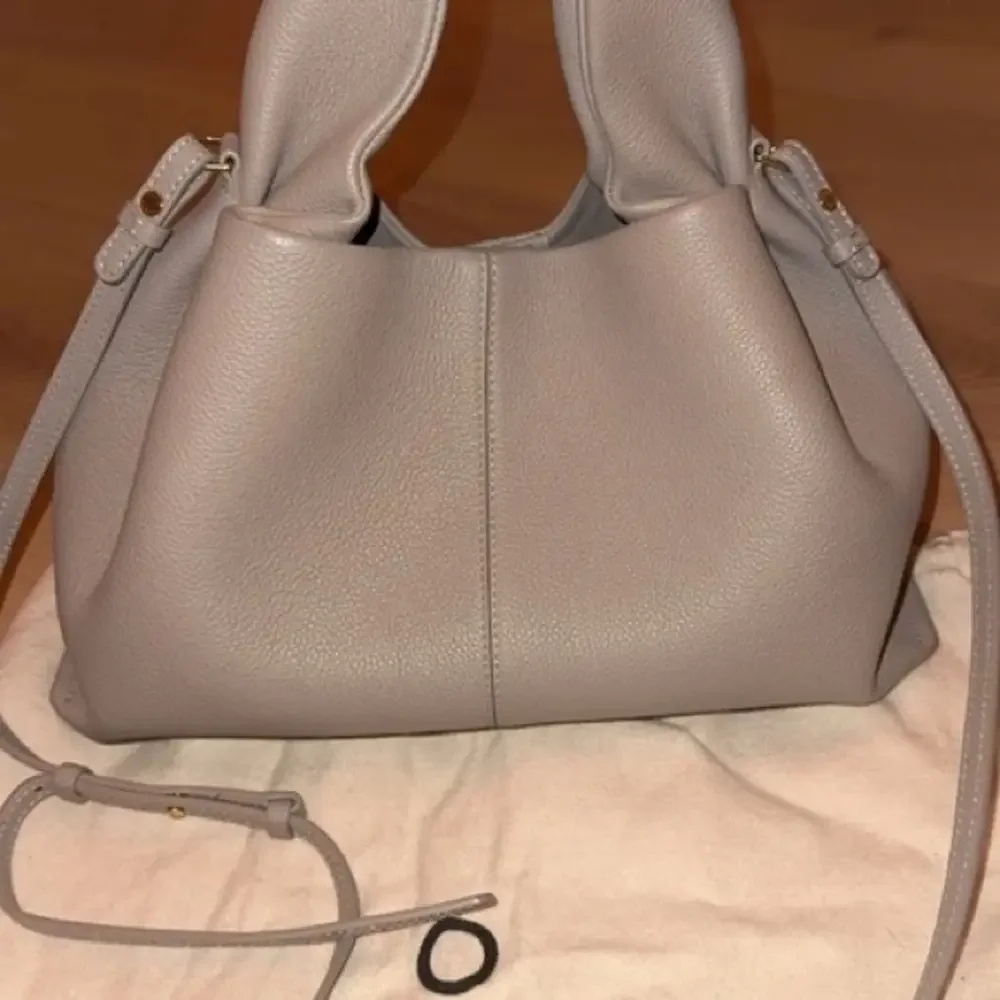 Polene Soft Pebbled Leather Shoulder Bag in Taupe Gray - Picture 2 of 3